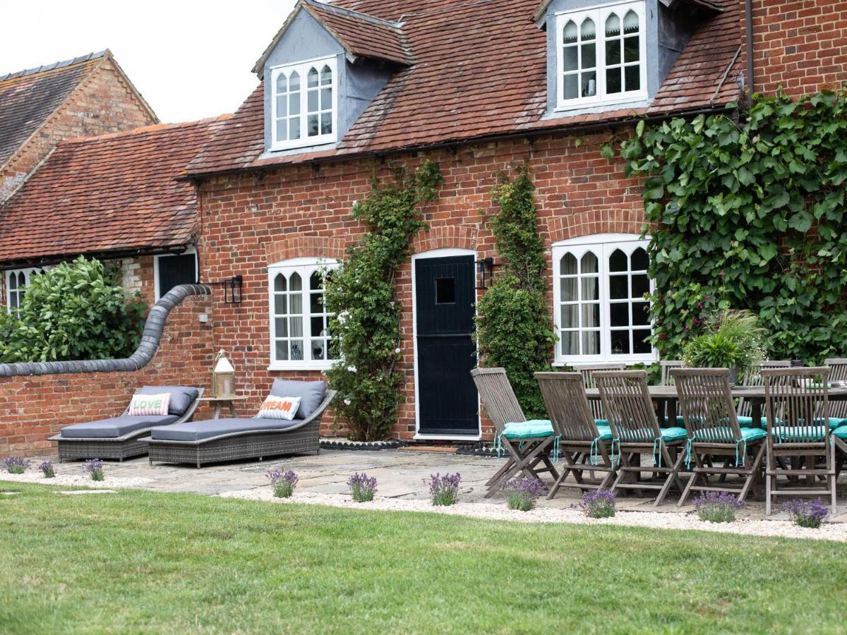 Beecham Farmhouse Stratford-upon-Avon Exterior photo