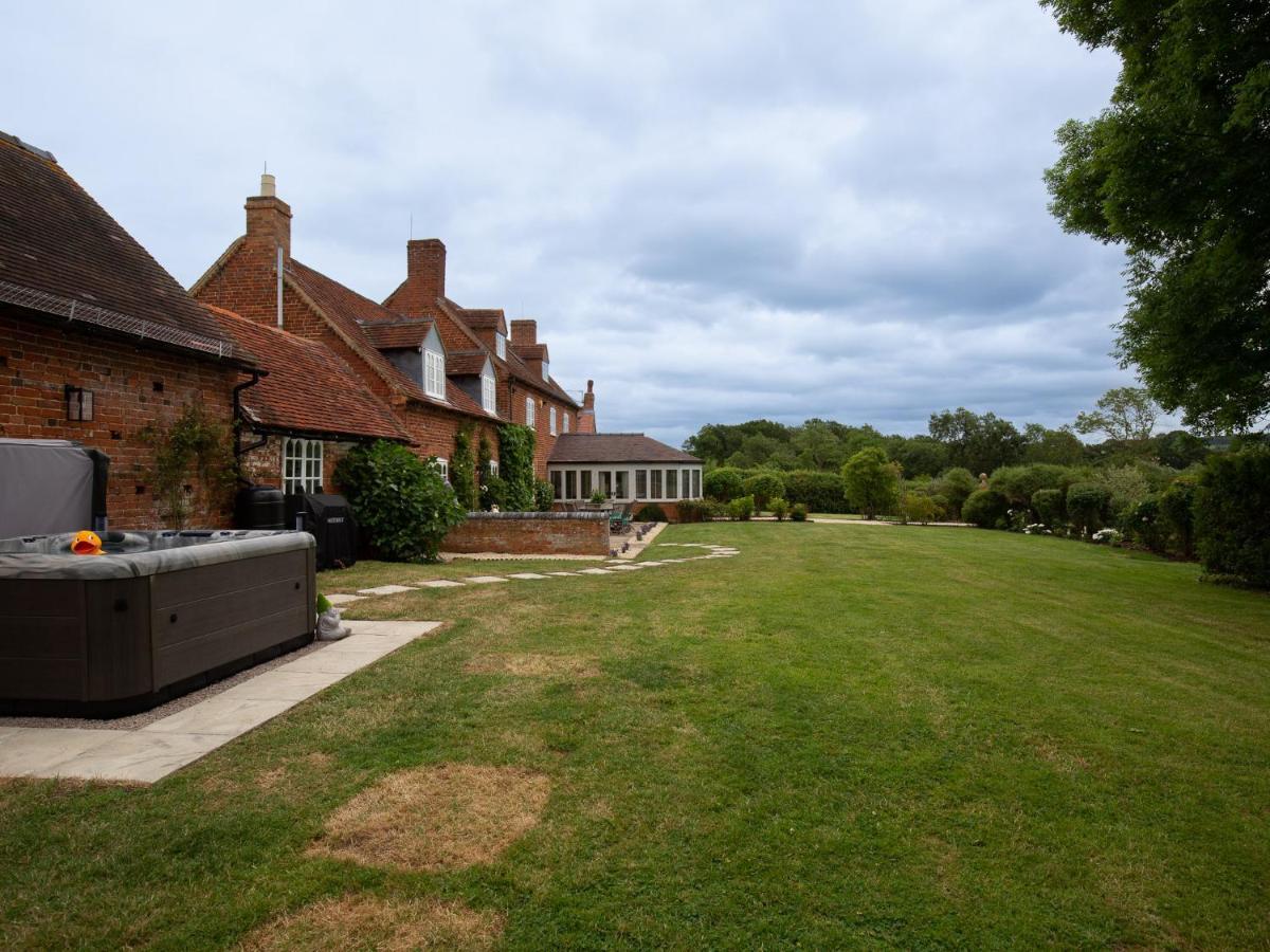 Beecham Farmhouse Stratford-upon-Avon Exterior photo